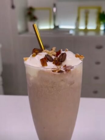 Coffee and dates frappe