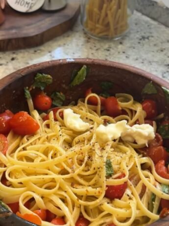 Caprese Pasta