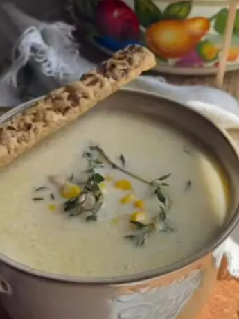 Creamy Chicken & Corn Soup