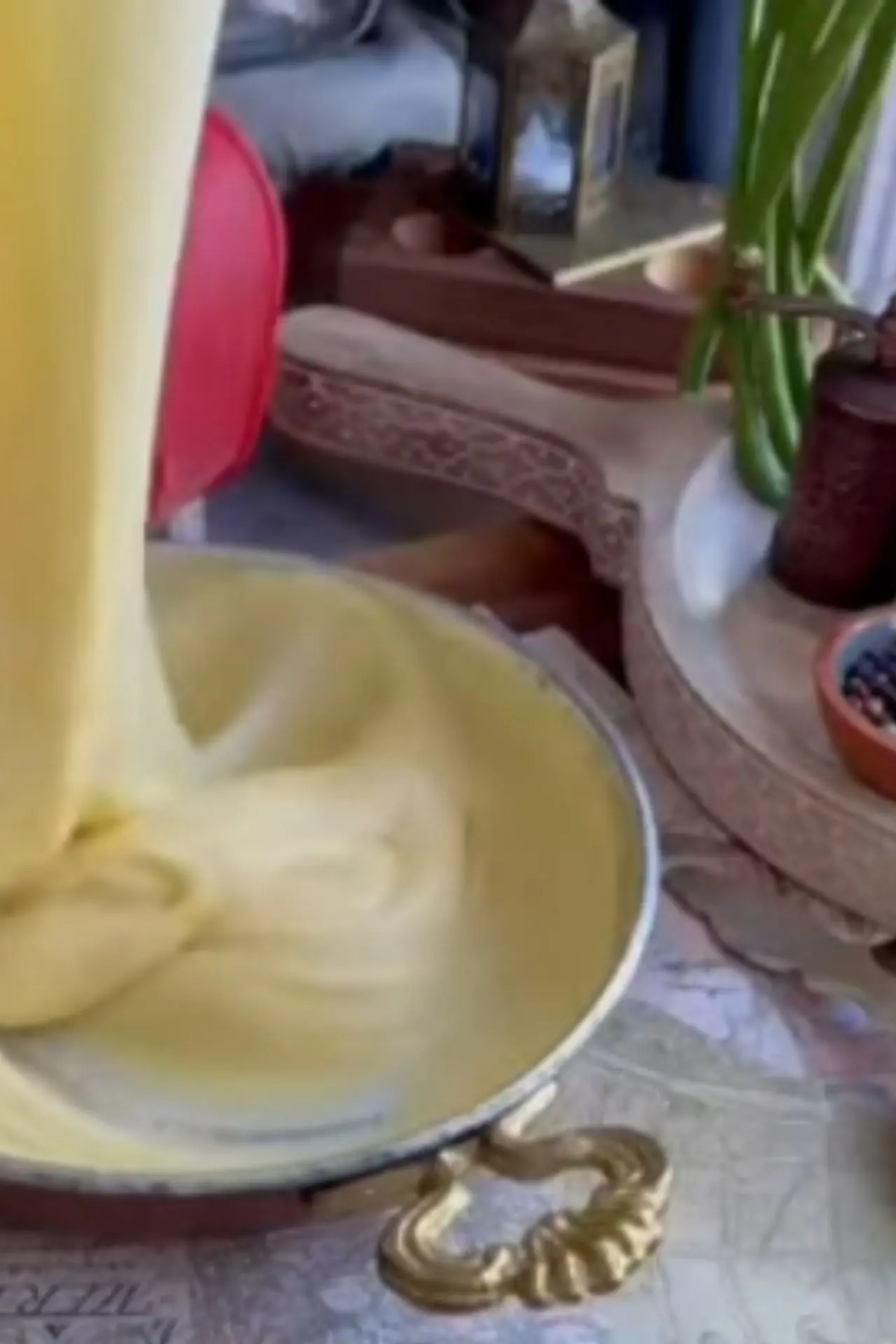 Turkish Melted Cheese and Cornmeal (Mhlama)