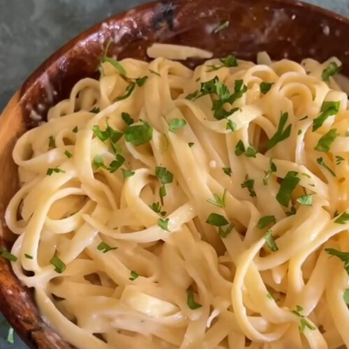 Fettuccine Alfredo
